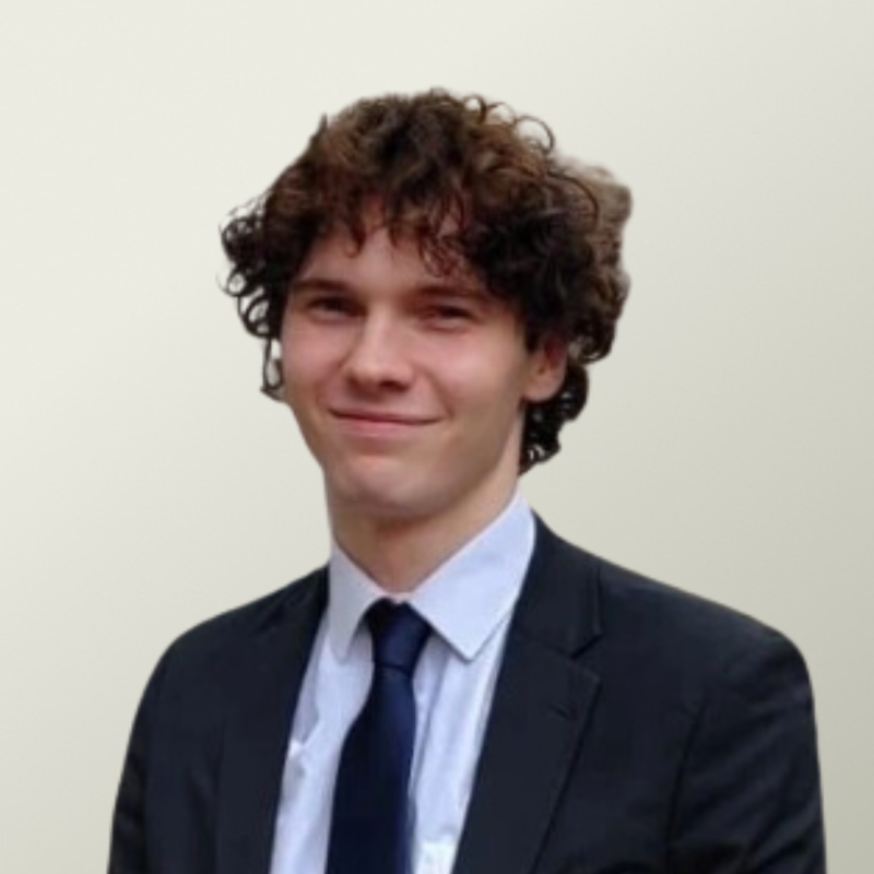 profile photo of Oliver Dean